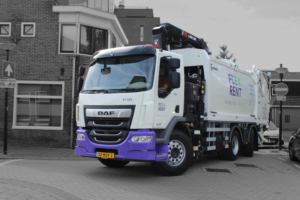 Truckland en ESTEPE introduceren smalle <kleur>DAF LF 2.2</kleur>: het laadvermogen van een truck met de wendbaarheid van een bestelwagen
